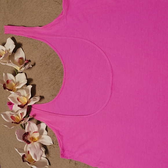 PINK VS Tank/Swim Cover - Picture 8 of 8